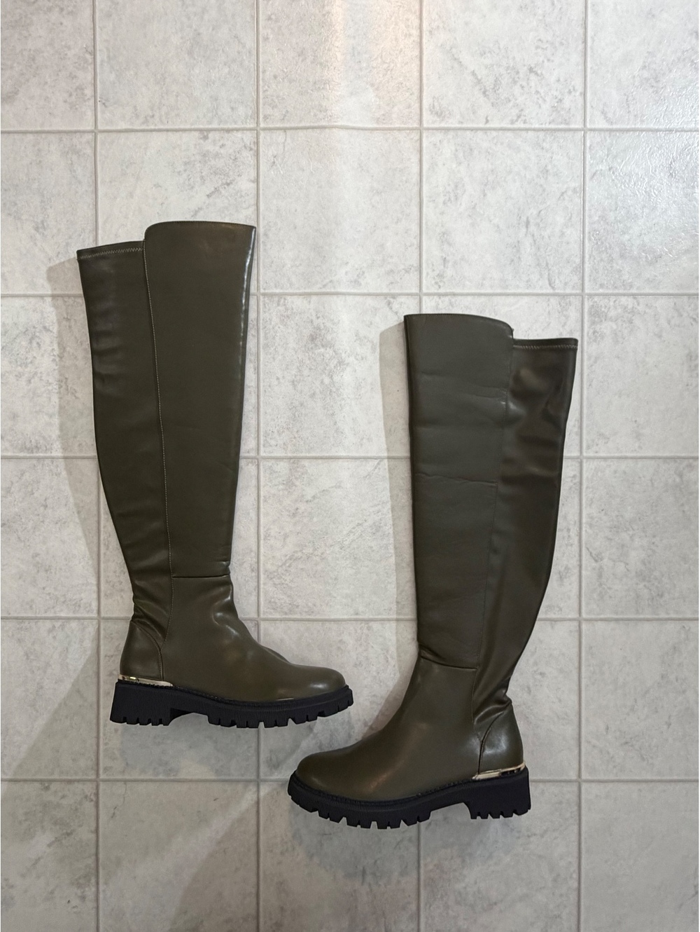 Nunney and Noon Freeport Olive Knee High Boots Size 12